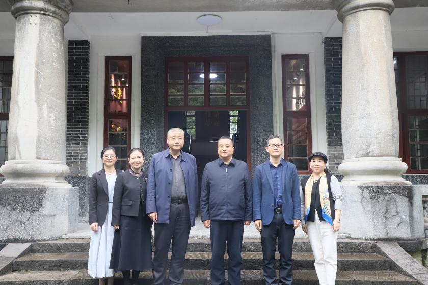 怀化市中心医院赴yl6809永利YL集团参加访谈交流会